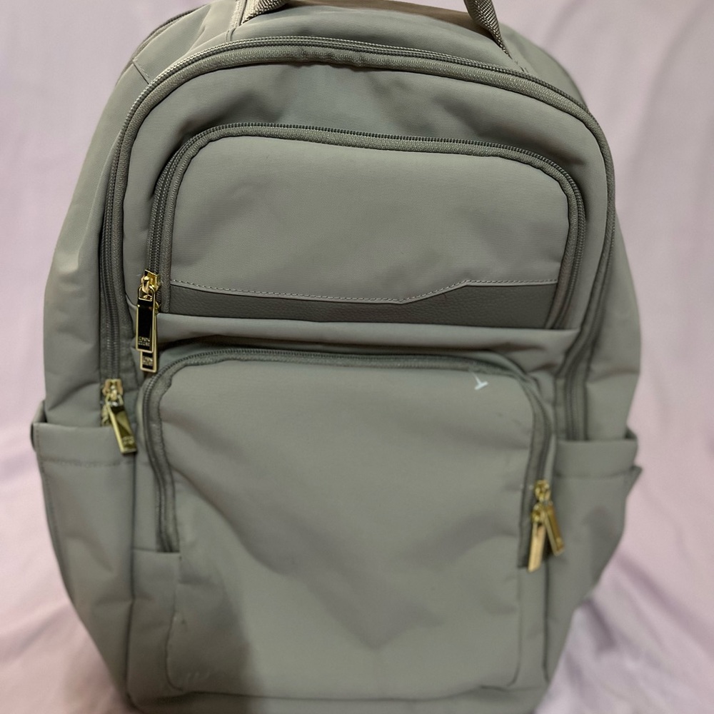 Signature Day Trip Backpack - Open Story™